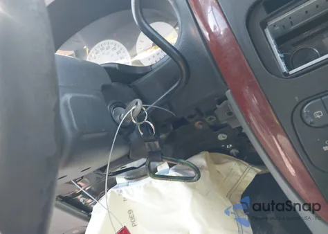 2005 Chrysler Town & Country из США, поврежденный, VIN 1C4GP45R65B344839